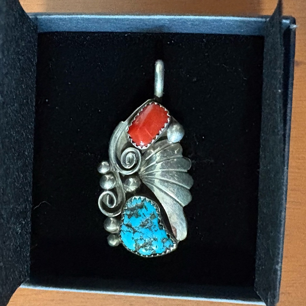 Vintage Navajo Sterling Silver Turquoise & Coral Pendant - Picture 2 of 6
